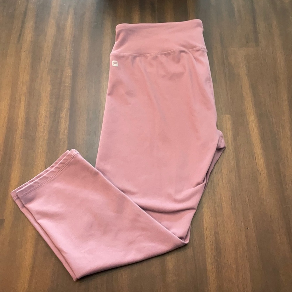 Fabletic’s Leggings
